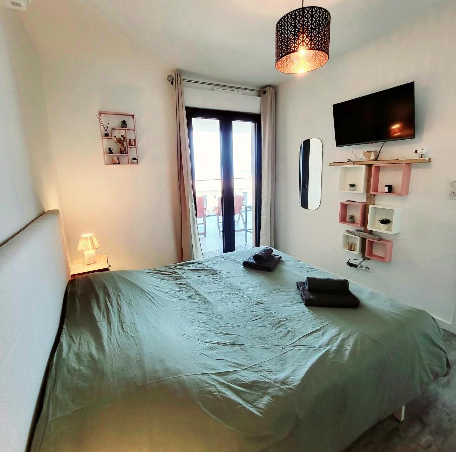 Appartement De Standing Bord De Mer Pietrosella Zewnętrze zdjęcie